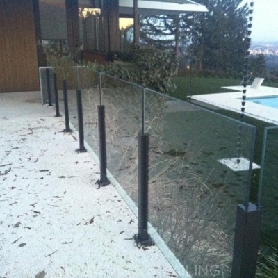 Glass_railing1